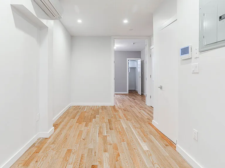 2349 Pacific St #3L — Photo 3