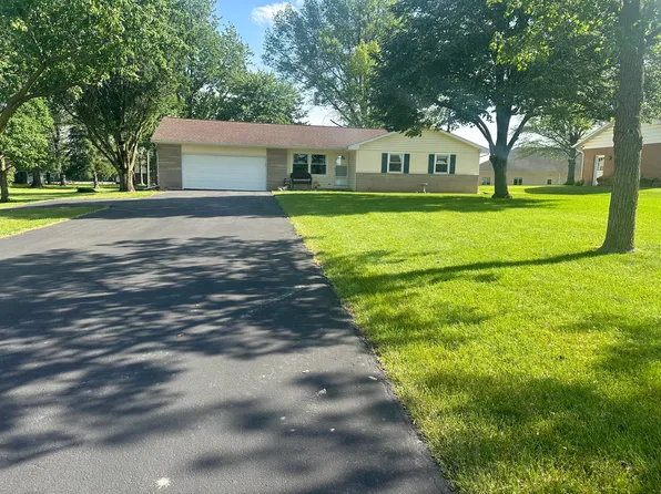 1245 S Knoxville Ave, Saint Marys, OH 45885