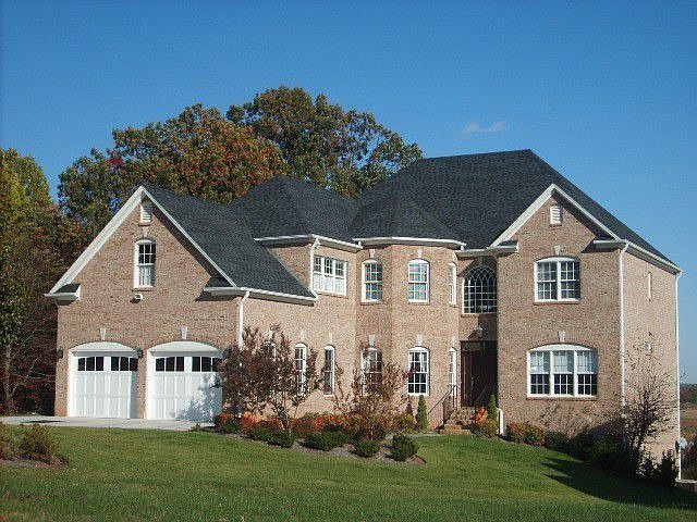 1st image of 1082 Carawood Dr
