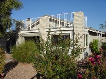 5th image of 837 Indian Head Dr