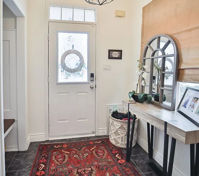 2378 Dalebrook Dr — Photo 3