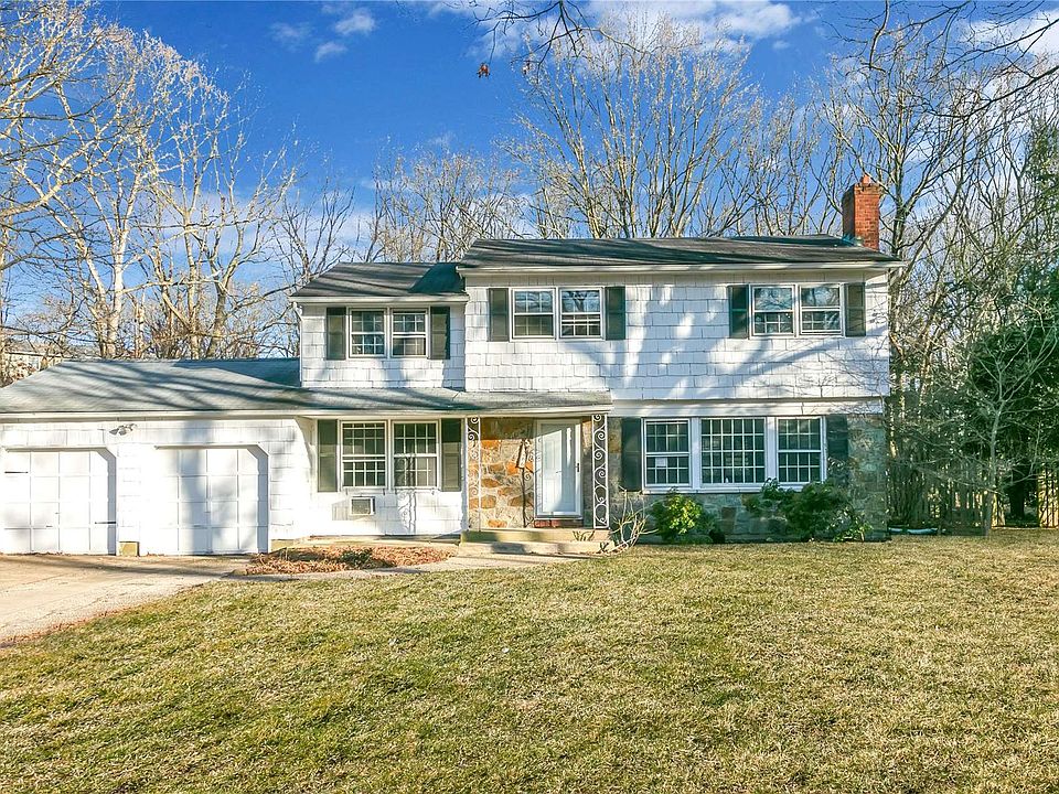 266 N Country Road, Smithtown, NY 11787 Zillow