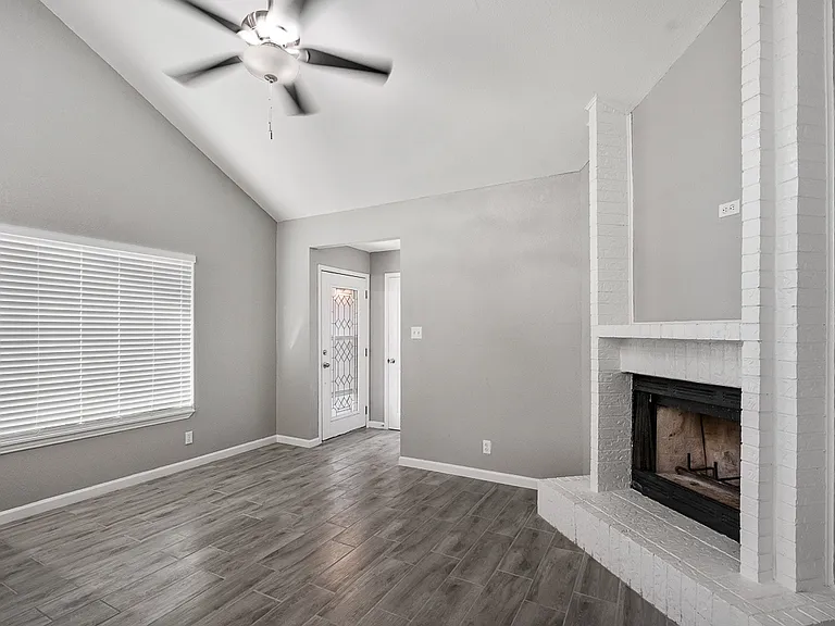 11842 Priscilla Cir — Photo 6