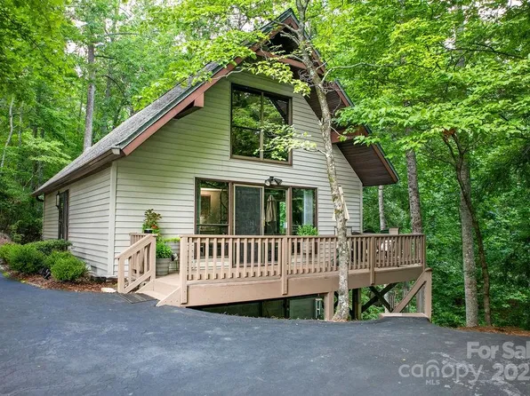 2023 Connestee Trl, Brevard, NC 28712