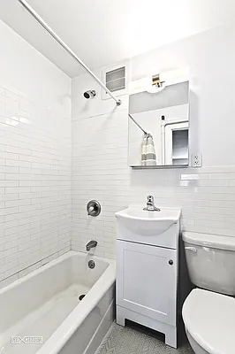 Rented by Citi Habitats | media 13