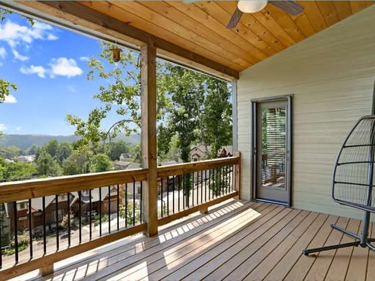 37 Upper Knoll Dr — Photo 26