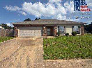 2993 Wildwood Dr, Benton, AR 72015