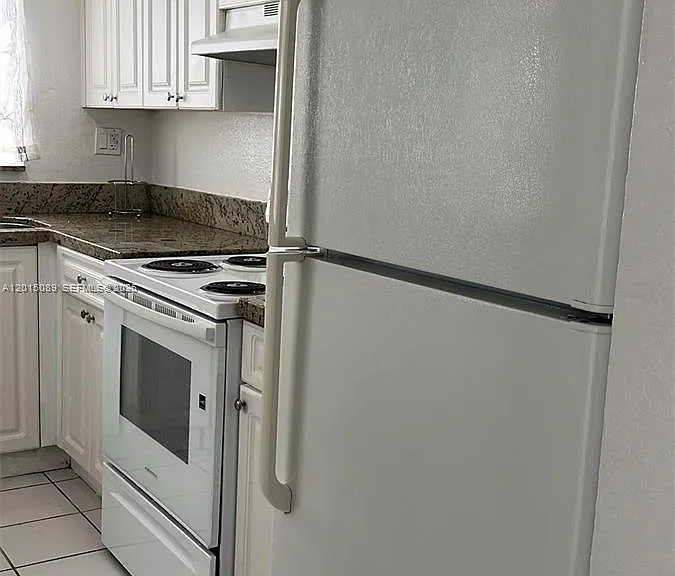 5100 SW 41st St #Penthouse 6 — Photo 43