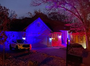 12182 Grandview Ter, Apple Valley, MN 55124