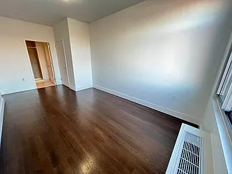 Rented by Tapiro Realty