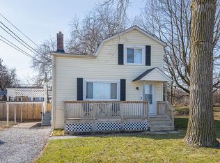 7701 Biddulph Rd, Brooklyn, OH 44144