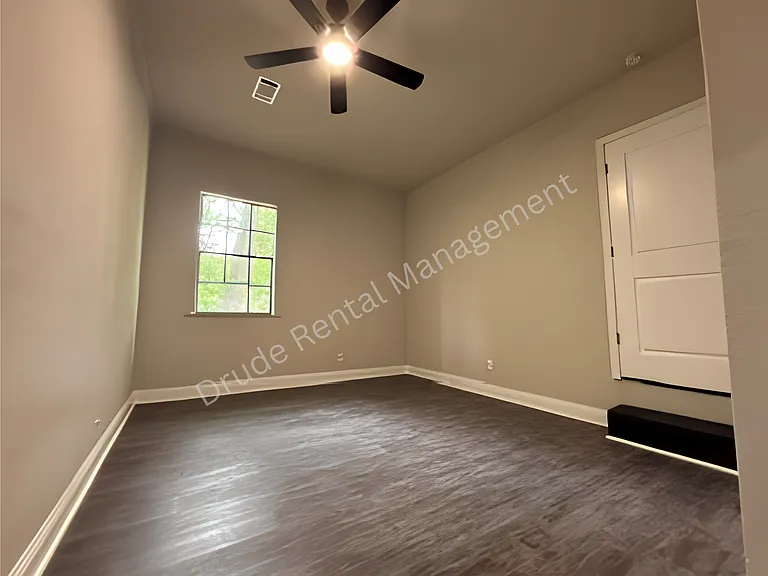 208 Wilbert Dangerfield Dr — Photo 30