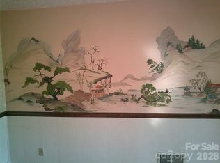 1303 W Dixon Blvd, Shelby, NC 28152