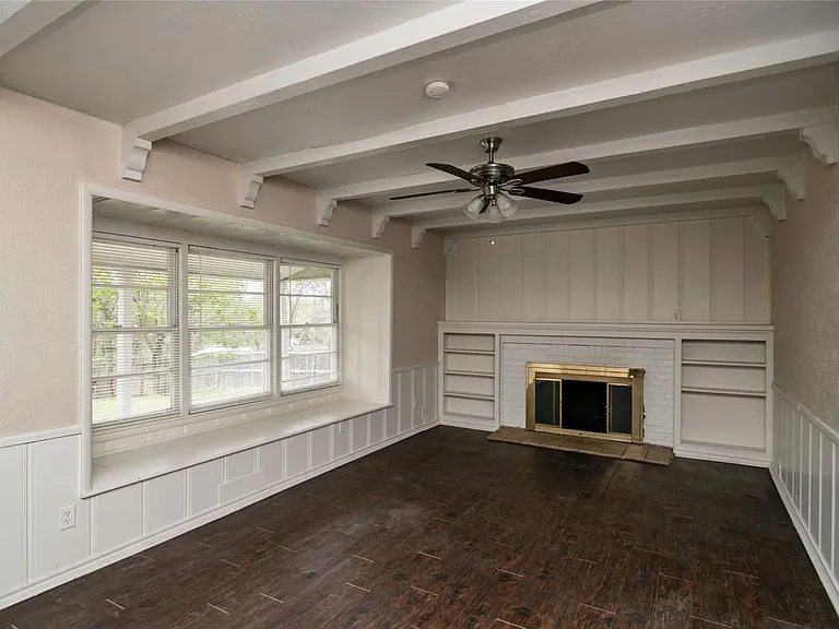 1604 Weiler Blvd — Photo 9