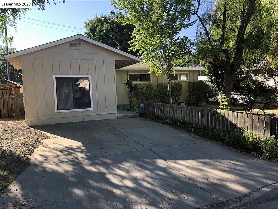 1st image of 555 N Weatherlow St