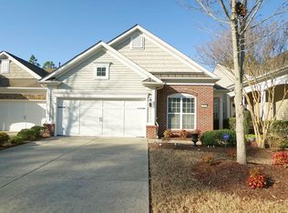 136 Sabiston Ct, Cary, NC 27519