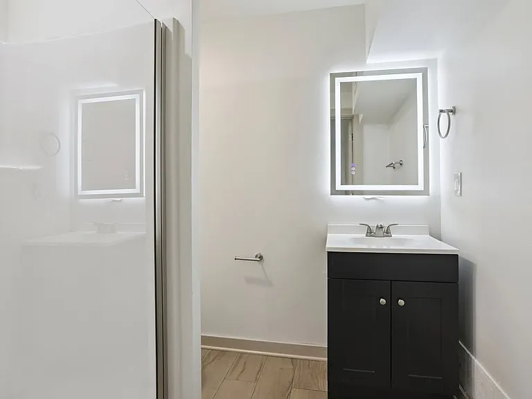 720 Spain St #1A — Photo 11