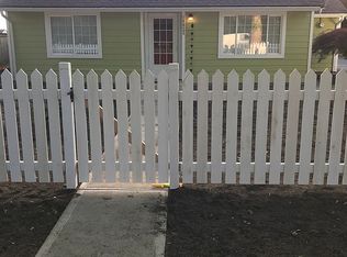 10825 26th Ave SW, Seattle, WA 98146