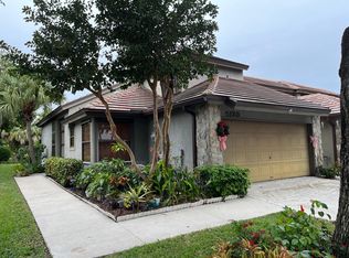 5129 Thyme Dr, Palm Beach Gardens, FL 33418
