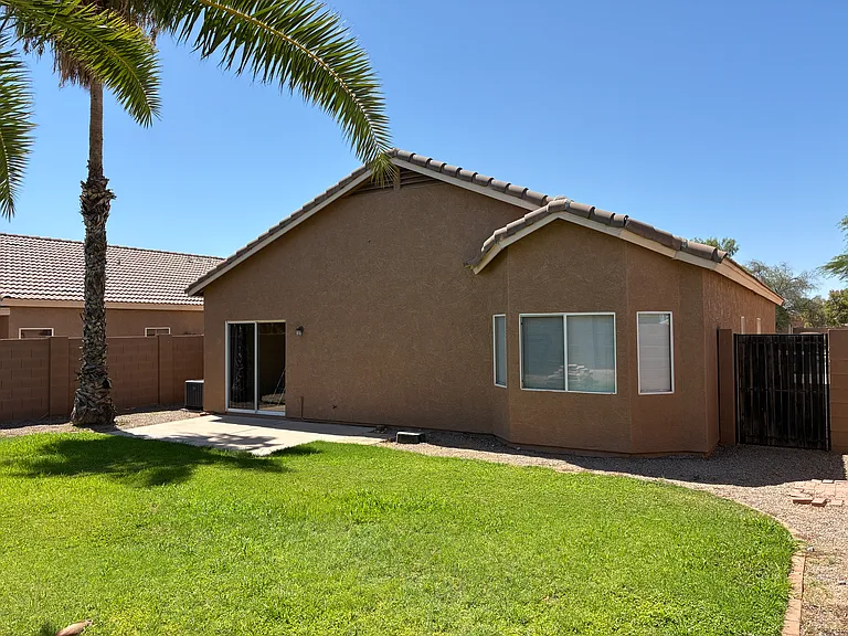 15340 W Acapulco Ln — Photo 26
