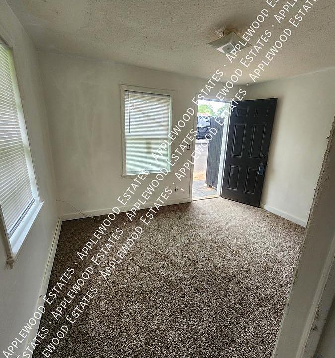 2nd image of 132 Georgia St #1
