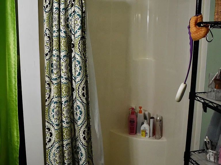 412 James St — Photo 27