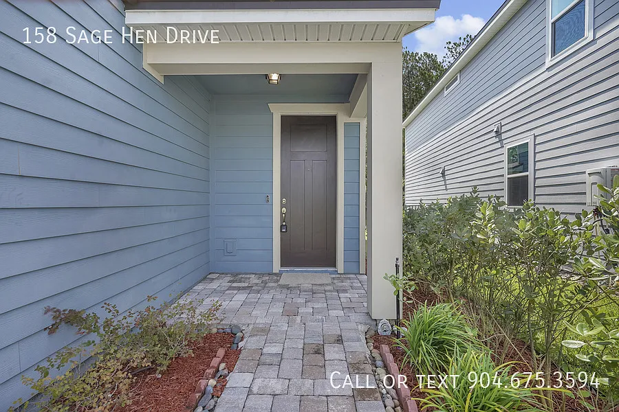 Spacious 5-Bedroom Home with Preserve Views — Photo 3