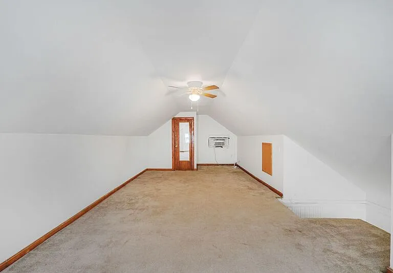 1004 Prince Edward St #2 — Photo 10