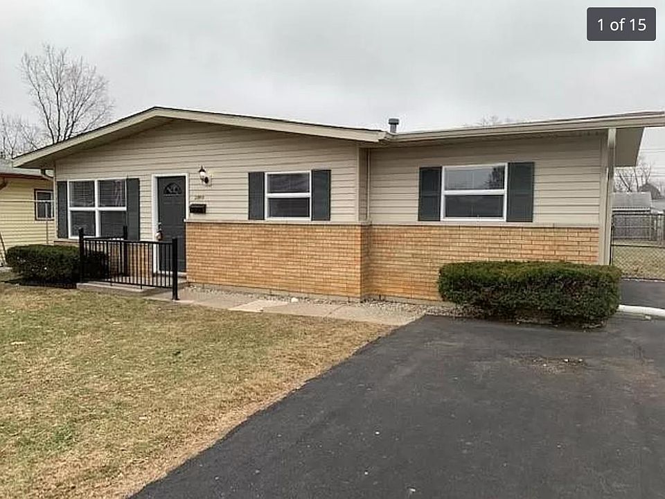 1st image of 2849 Caroline Ave