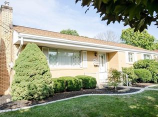 6129 Dalmation Dr, Bethel Park, PA