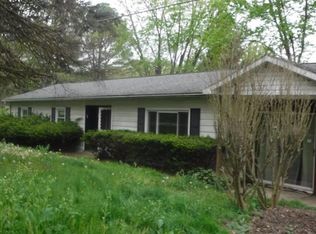 331 Colvin Run Rd, Grindstone, PA 15442