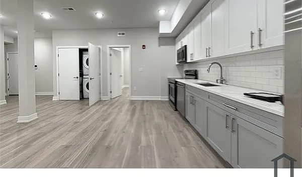 2105 Germantown Ave #3 — Photo 4