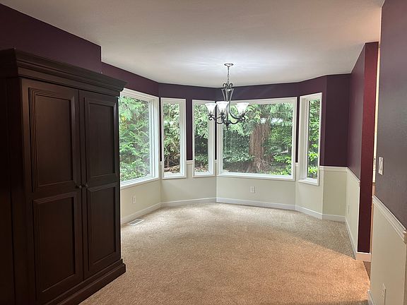 3rd image of 700 Jasmine Pl NW