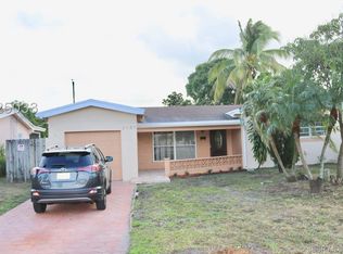 2937 Utopia Dr, Miramar, FL 33023