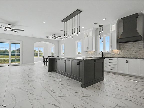 5th image of 6115 Century Blvd