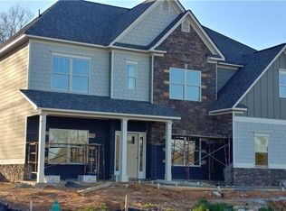 30 Twelve Oaks Dr, Cartersville, GA