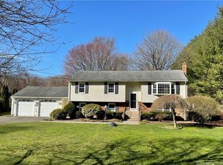 872 S End Rd, Southington, CT 06489