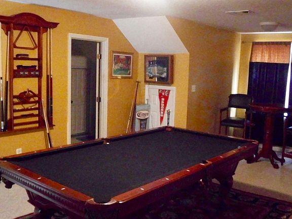 5th image of 226 Bainbridge Dr