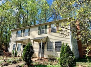 2315 N Berkshire Rd, Charlottesville, VA 22901