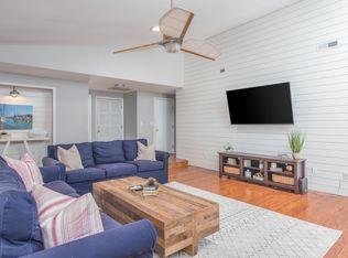 1138 Liberty Ct, Mount Pleasant, SC 29464