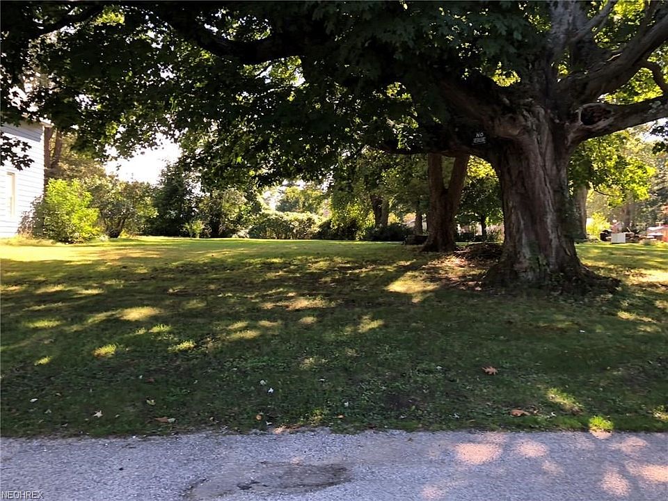 1st image of 223 Woodland Ave