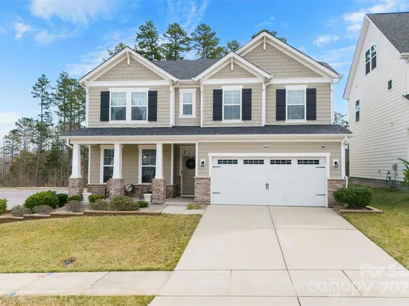 5041 Wakehurst St, Kannapolis, NC 28081