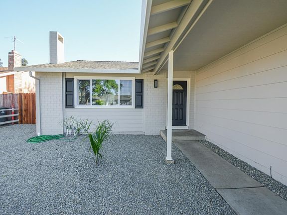 3rd image of 905 W F Street