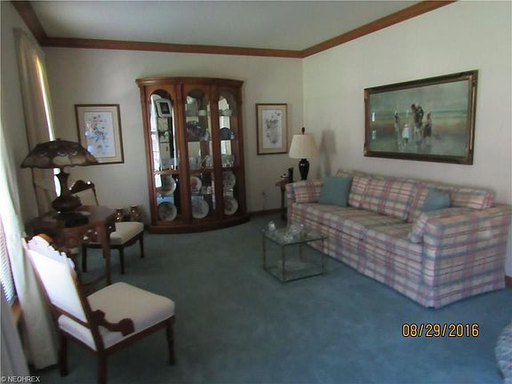 3rd image of 7677 Spring Park Dr