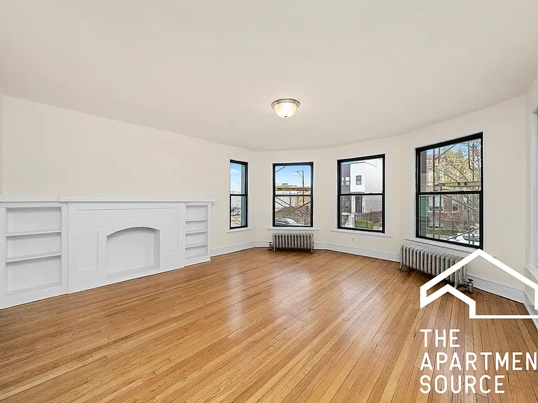 2331 N Spaulding Ave #1A — Photo 1
