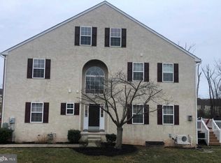 4050 Harmon Ct, Collegeville, PA 19426