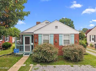 1359 E Center St, Kingsport, TN 37664