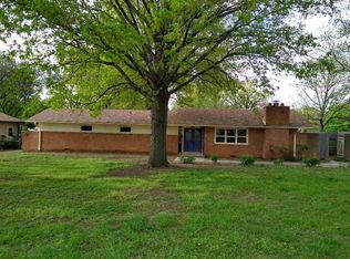 700 E Overbrook Ave, Ponca City, OK 74601