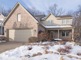 3211 Dunwoodie Rd, Ann Arbor, MI 48105