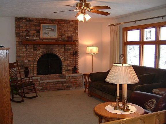 2nd image of 6636 S 139th St